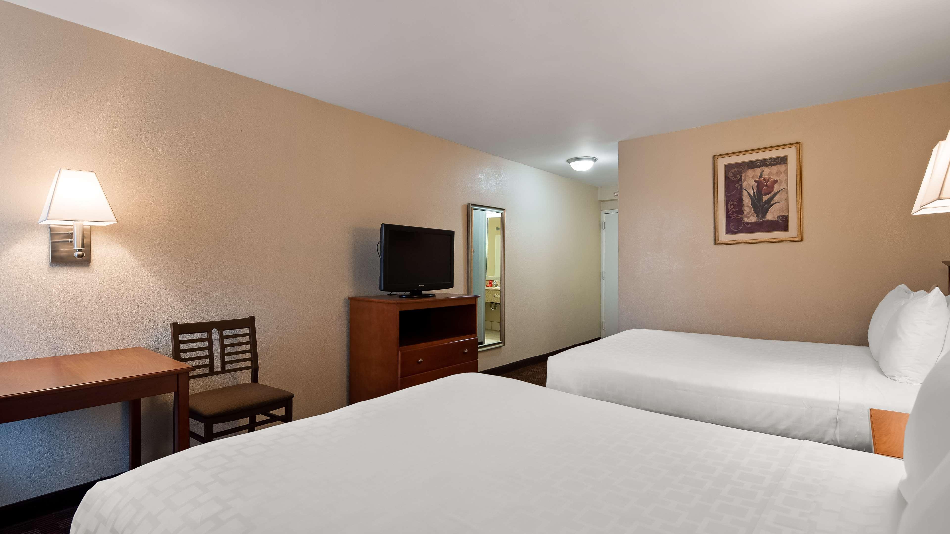 Surestay Hotel By Best Western Іст-Брансвік Екстер'єр фото