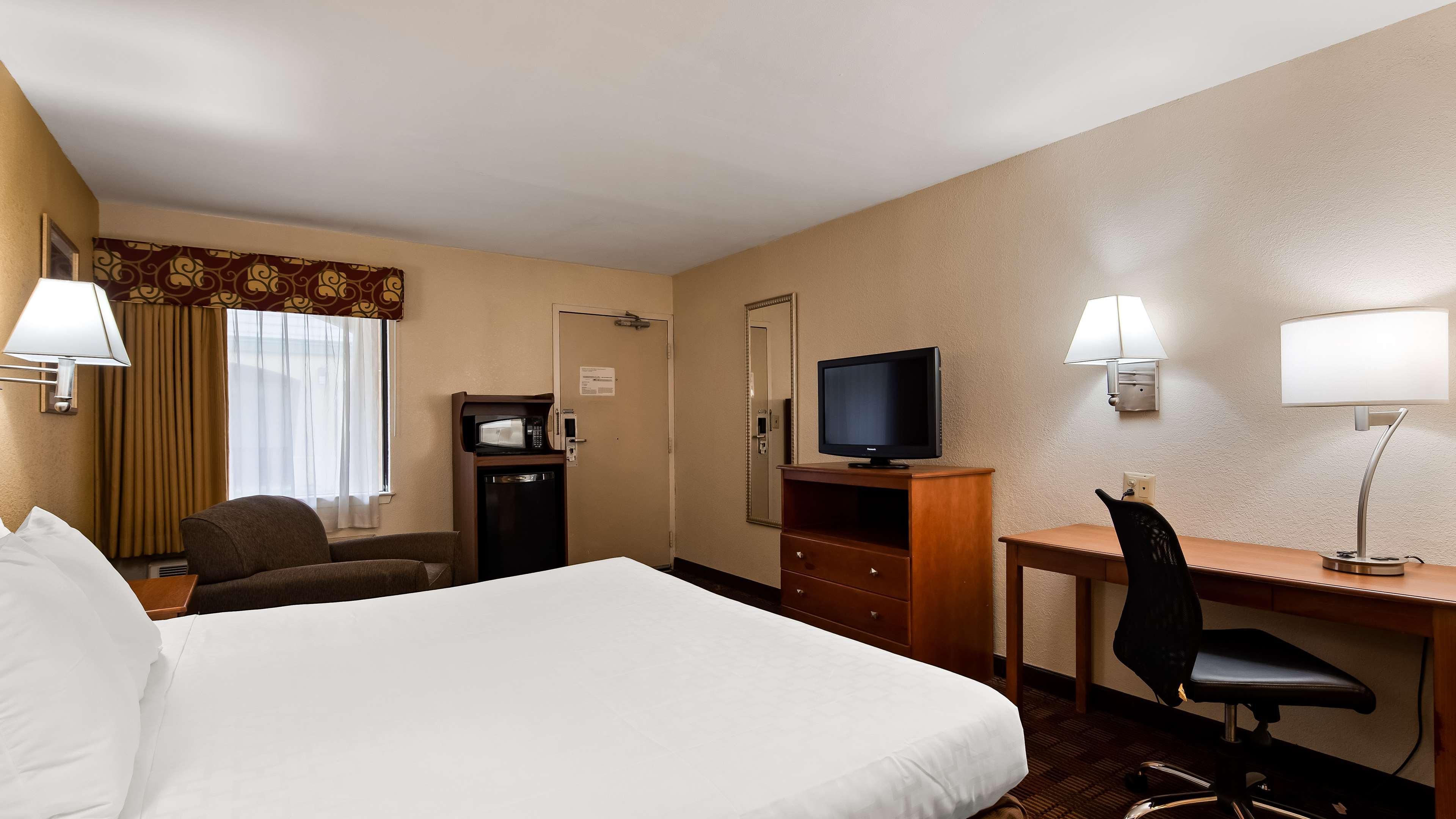 Surestay Hotel By Best Western Іст-Брансвік Екстер'єр фото