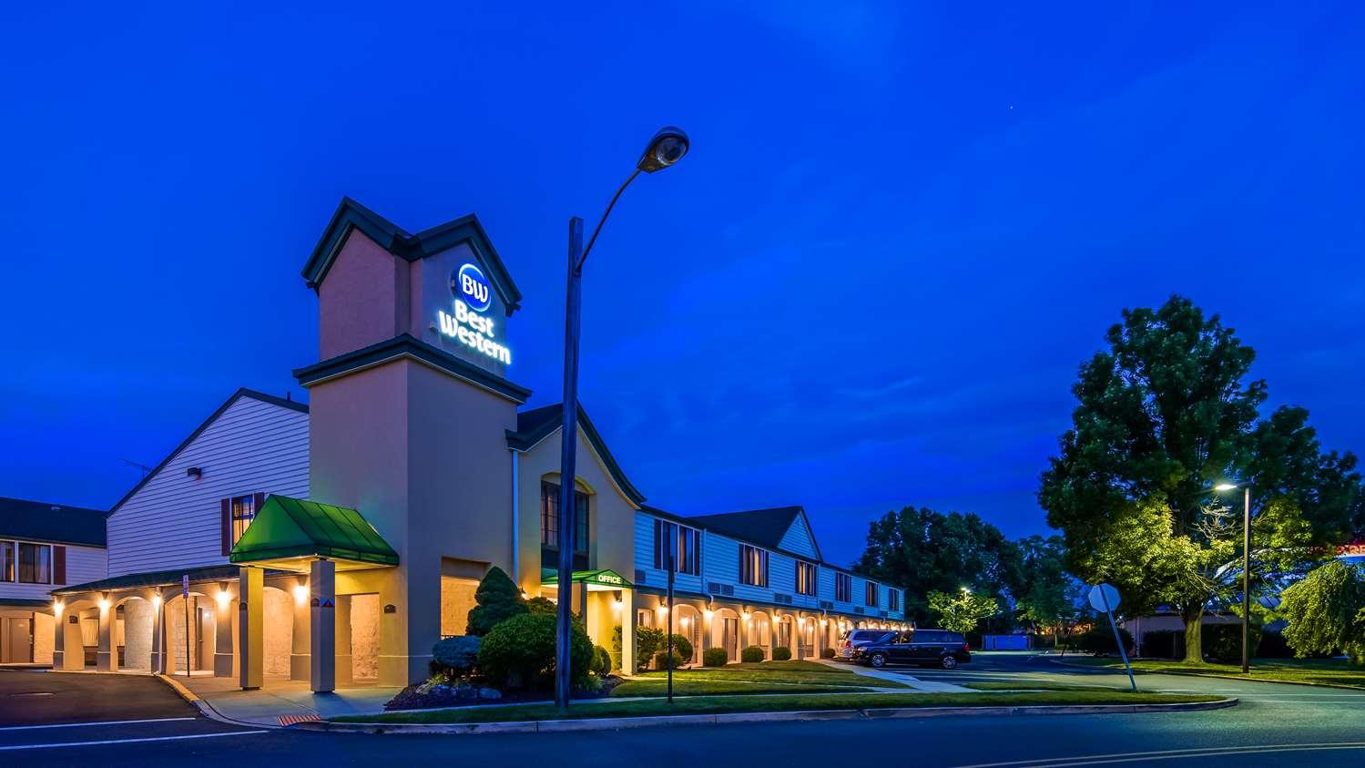 Surestay Hotel By Best Western Іст-Брансвік Екстер'єр фото
